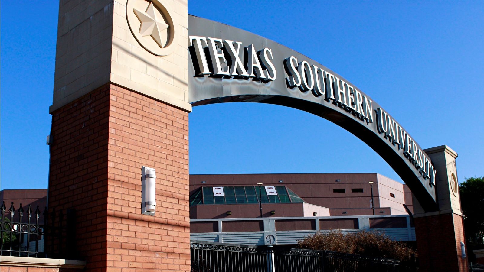 Bettors Are Threatening College Athletes. The Fixing Scandal Has Reached Texas