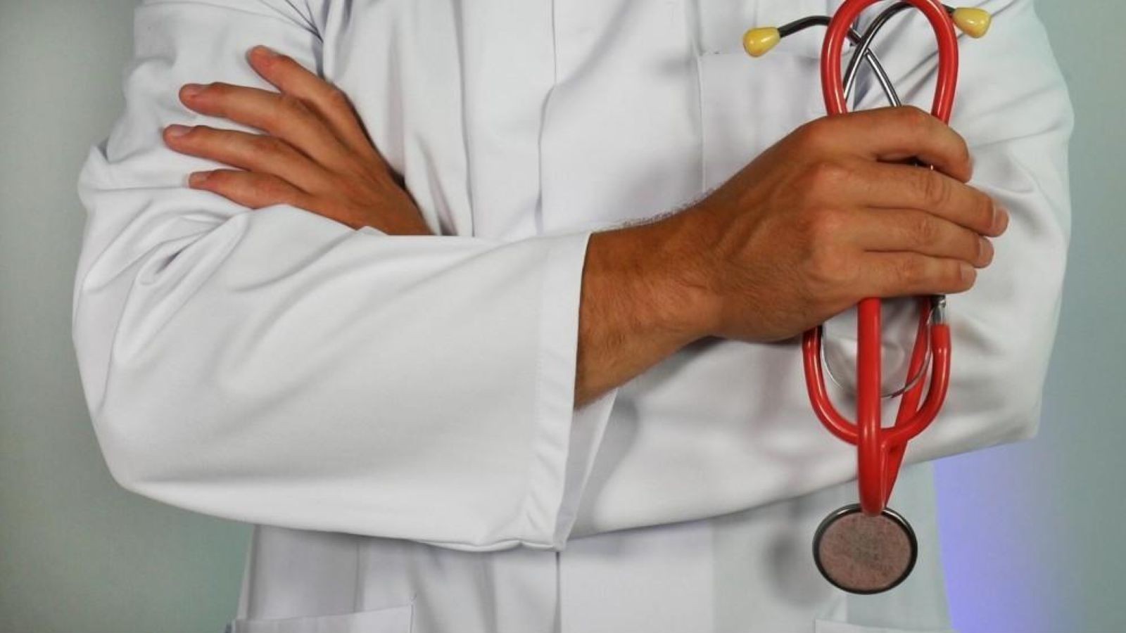 Students Betting To Pay Tuition | Your Future Doctor's Bet